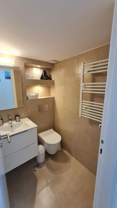 Apartament Glyfada Path Of Poets Ateny Zewnętrze zdjęcie